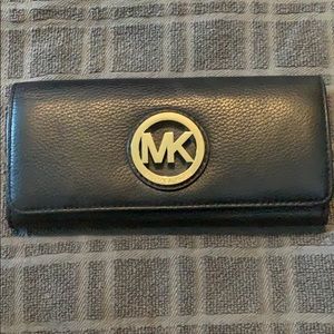 Michael Kors Flap Continental Wallet